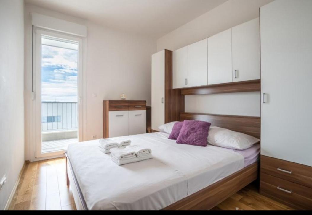 Allora Apartment With Panoramic Sea View スプリト エクステリア 写真